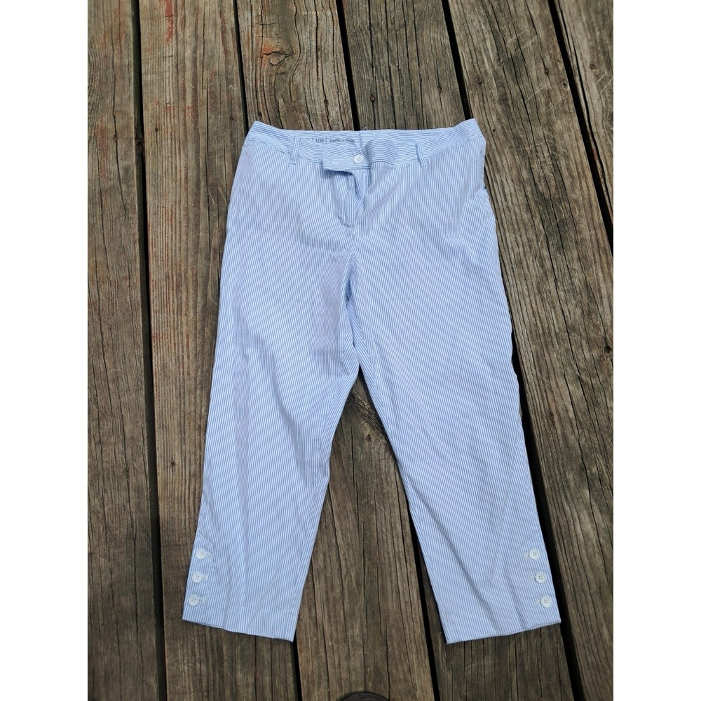 Talbots Women's Size 10p Seersucker Crop Capri Pants BLUE & White Striped. C4